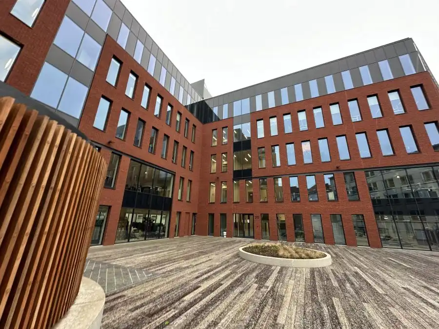 Bedrijfsvastgoed te huur Stationsstraat 58 - 2800 Mechelen