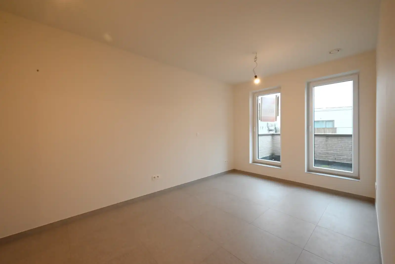 Nieuwbouwappartement te huur in het hartje van Ardooie! foto 7