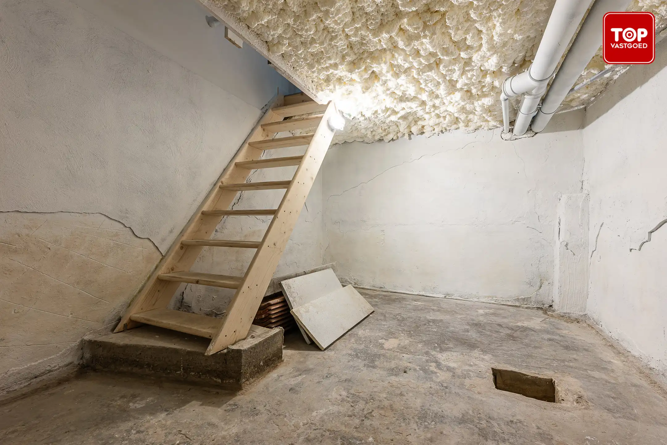 Totaal gerenoveerde woning met EPC B. foto 29