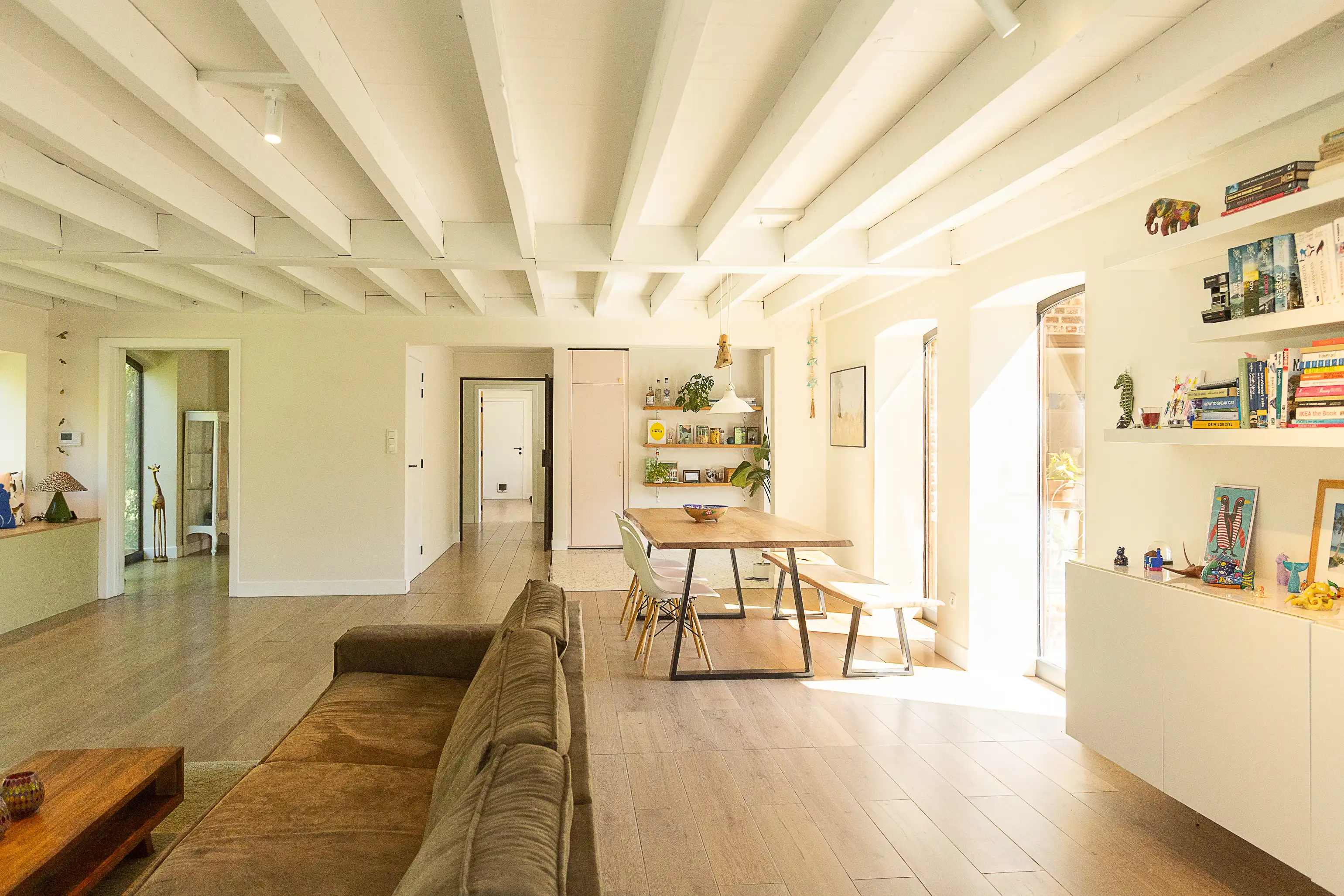 Exclusief wonen - karaktervolle villa op 3.296 m² groen foto 9