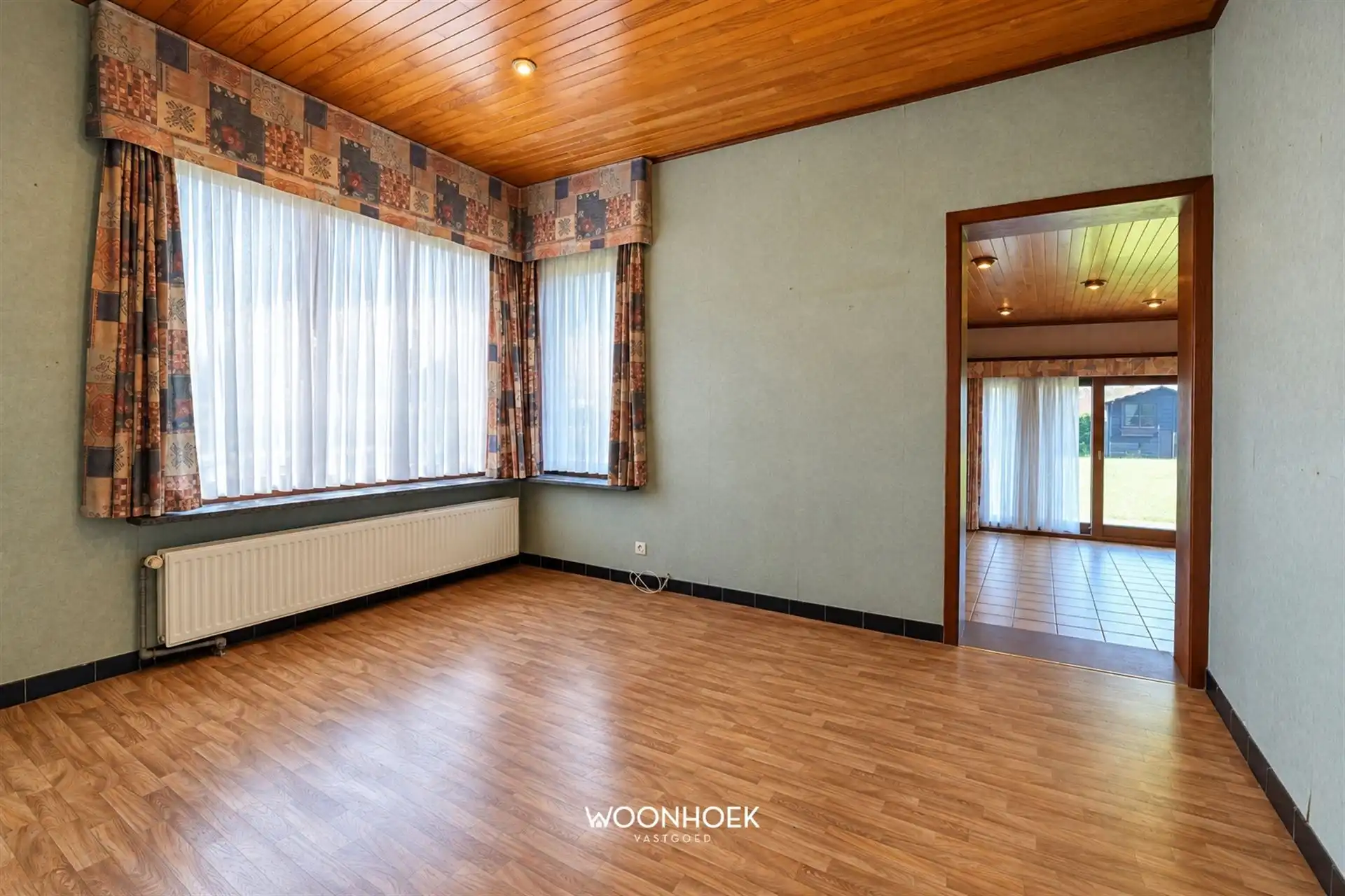 Vrijstaande bungalow met zonnige tuin op toplocatie foto 9