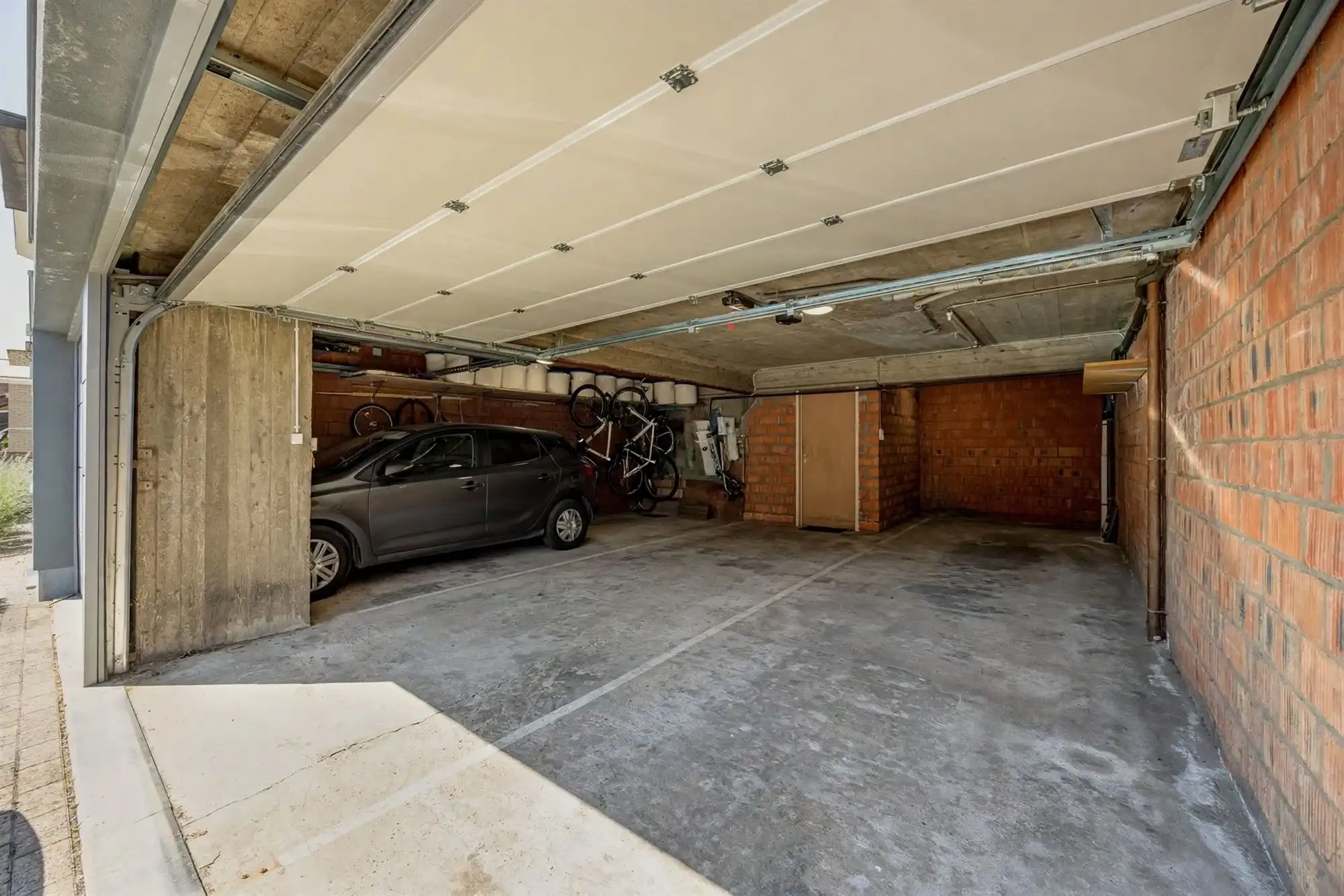 Autostaanplaatsen - Deurne-Zuid - Boekenberg wijk foto 2