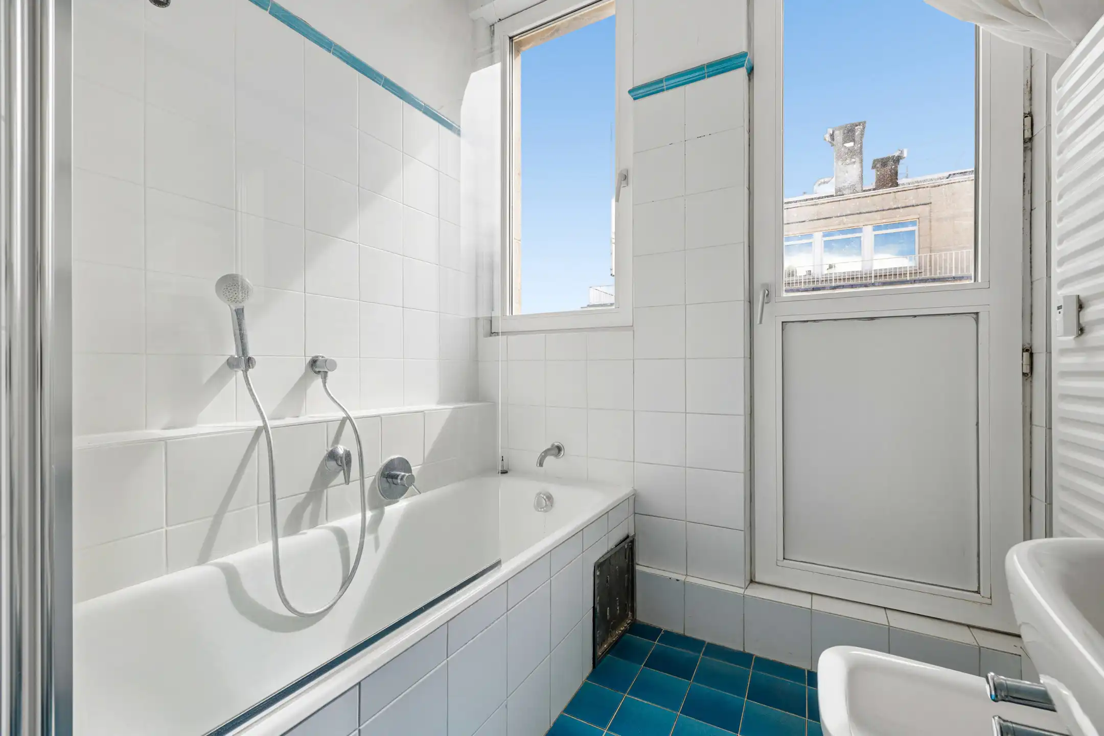 Appartement met 4 slaapkamers aan de Louizalaan foto 29