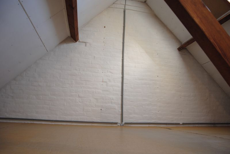 gezellige, gerenoveerde rijwoning te huur in centrum Tielt foto 12