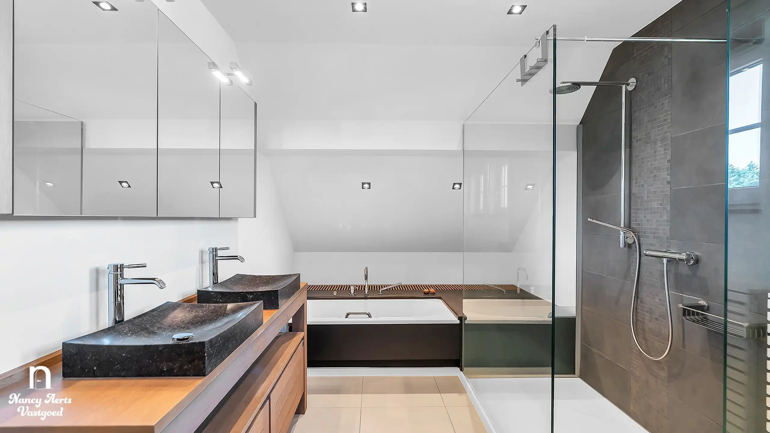 Uniek wonen in het groen op royaal perceel van 4.737 m² foto 20