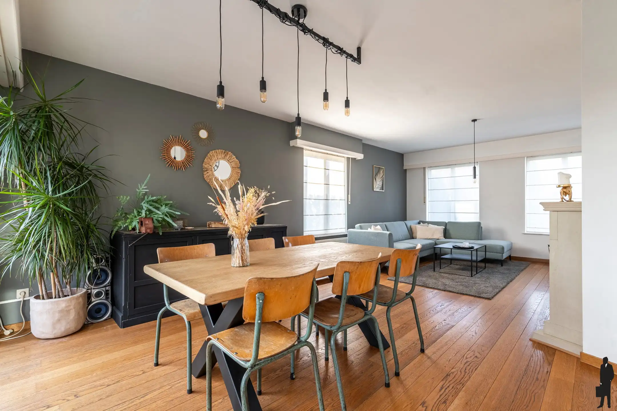 Vrijstaande woning op een ruim perceel van ca. 1.300 m² in hartje Loenhout! foto 9