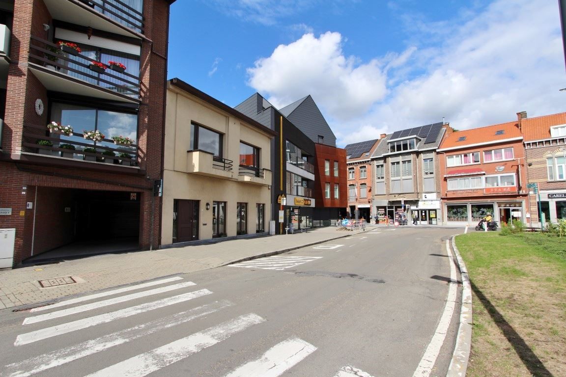 Ondergrondse autostaanplaats in het centrum van Sint-Truiden foto 6