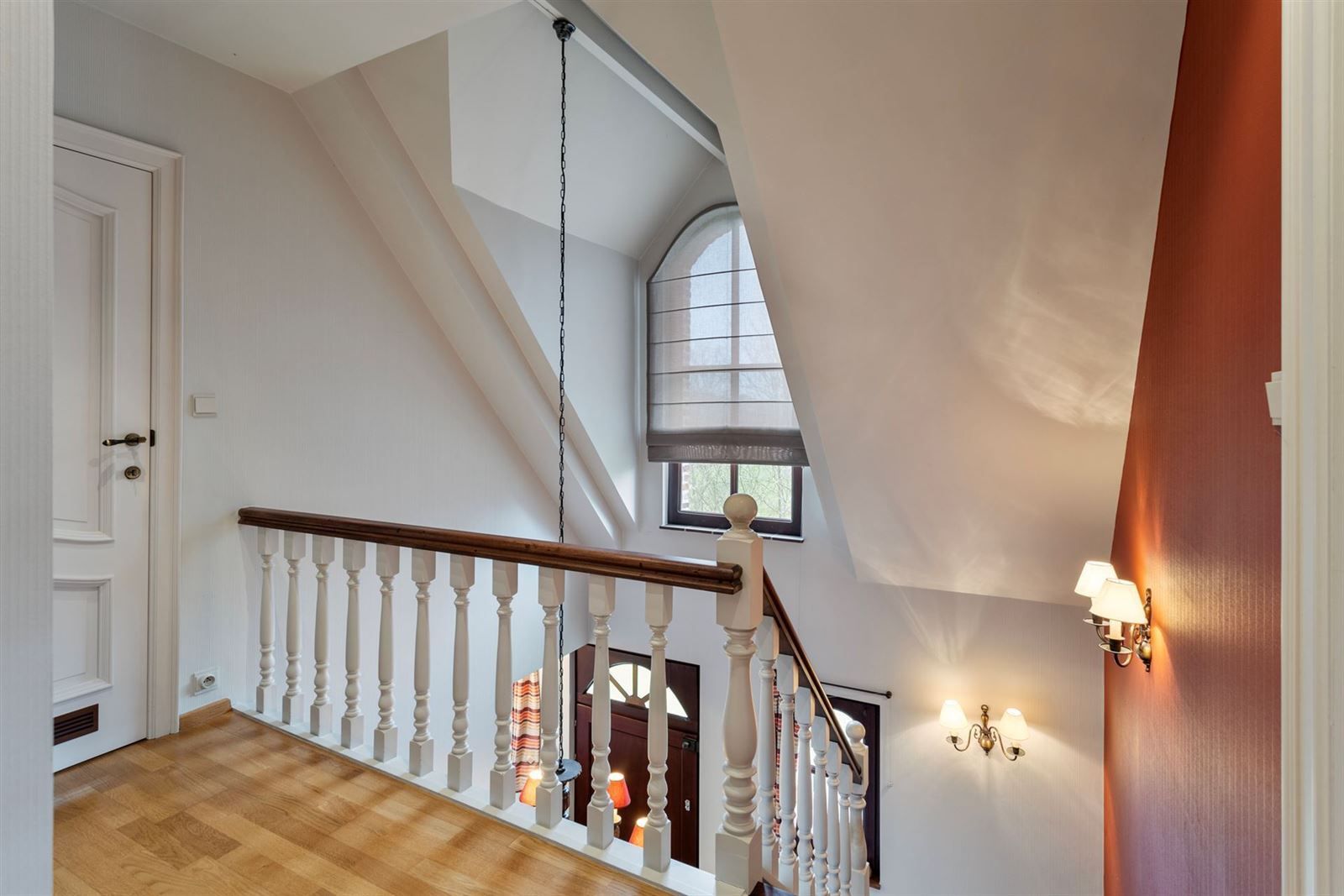 Karaktervolle viergevelwoning op 7a 49ca foto 18