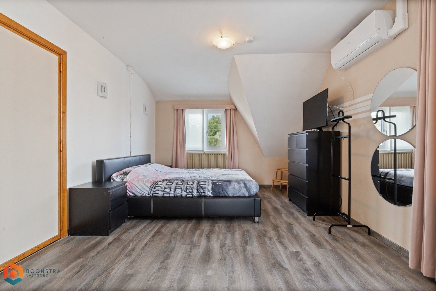 Prachtig onderhouden gezinswoning met optimale ligging nabij het centrum van Heist-op-den-Berg foto 18