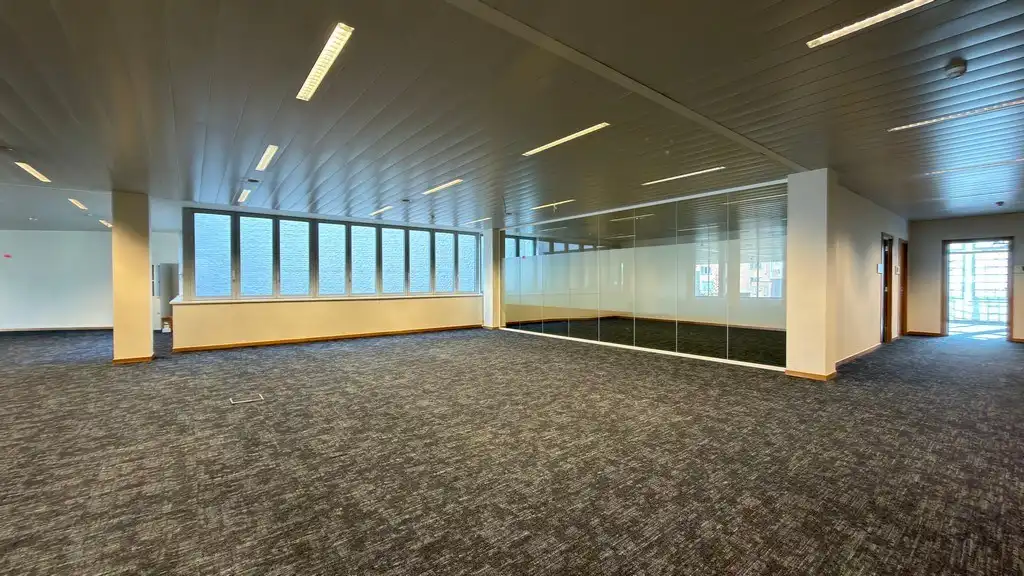 Kantoorruimte te huur aan station van Mechelen foto 6