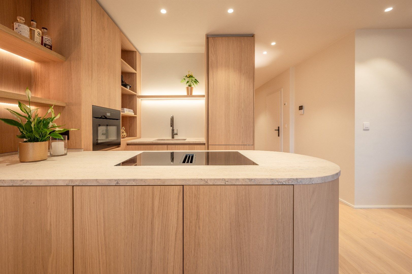 Luxueus afgewerkt appartement met open zicht over de villa's van het Zoute, gelegen in het centrum van Knokke.  foto 9