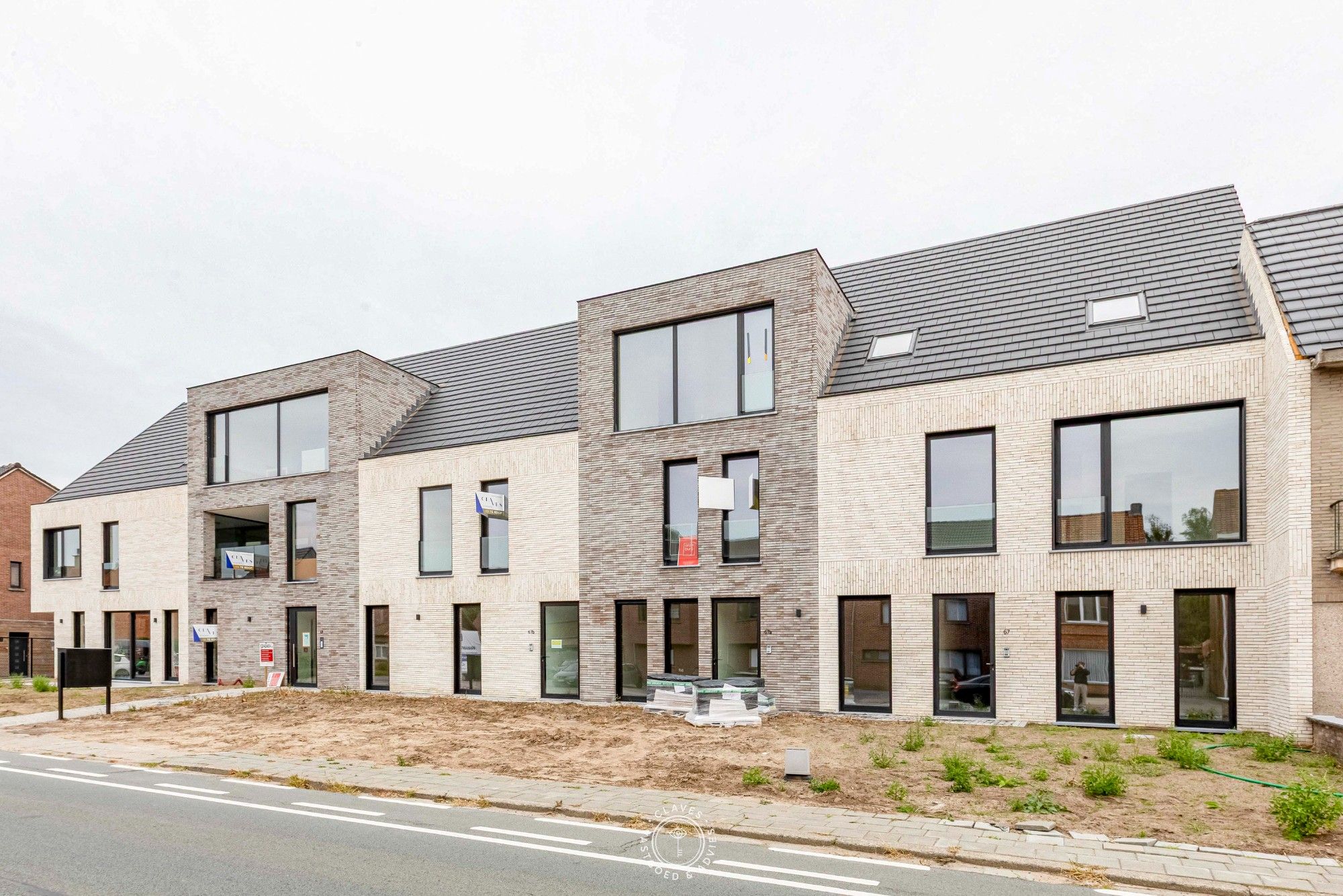 Prachtig appartement op de eerste verdieping met terras foto 16