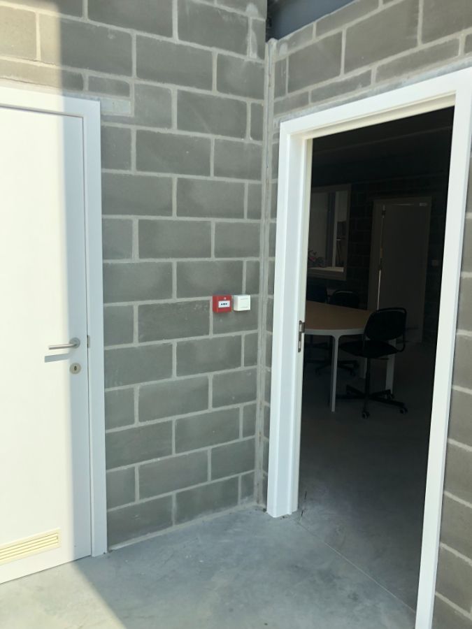 BEDRIJFSGEBOUW / STOCKAGERUIMTE foto 24