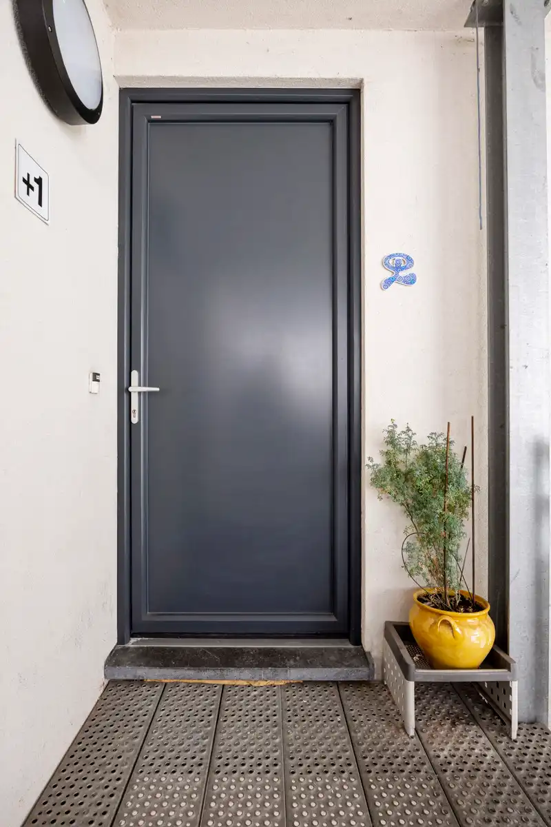 Appartement met 3 slaapkamers, 2 badkamers en staanplaats foto 24