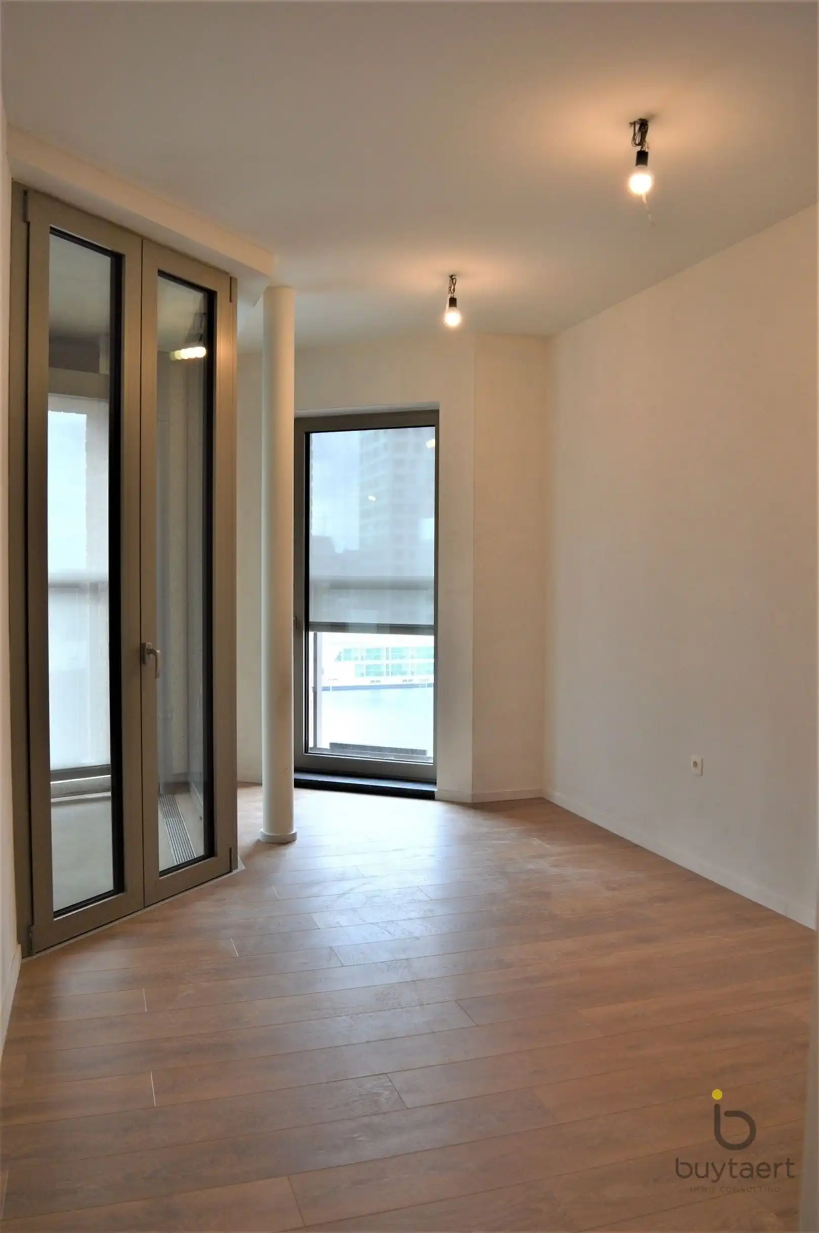 Schitterend appartement met zicht op de water! foto 14