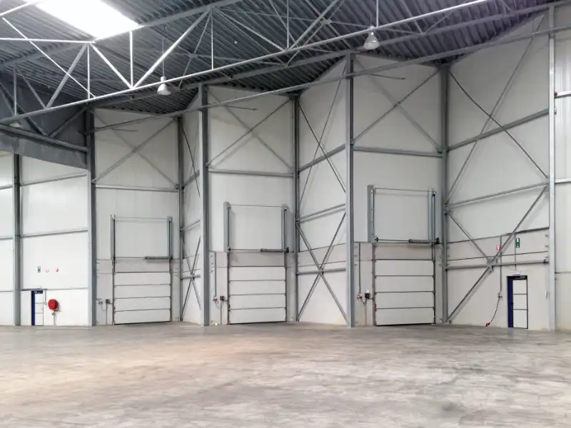 Grobbendonk: Logistiek magazijn te huur foto 2