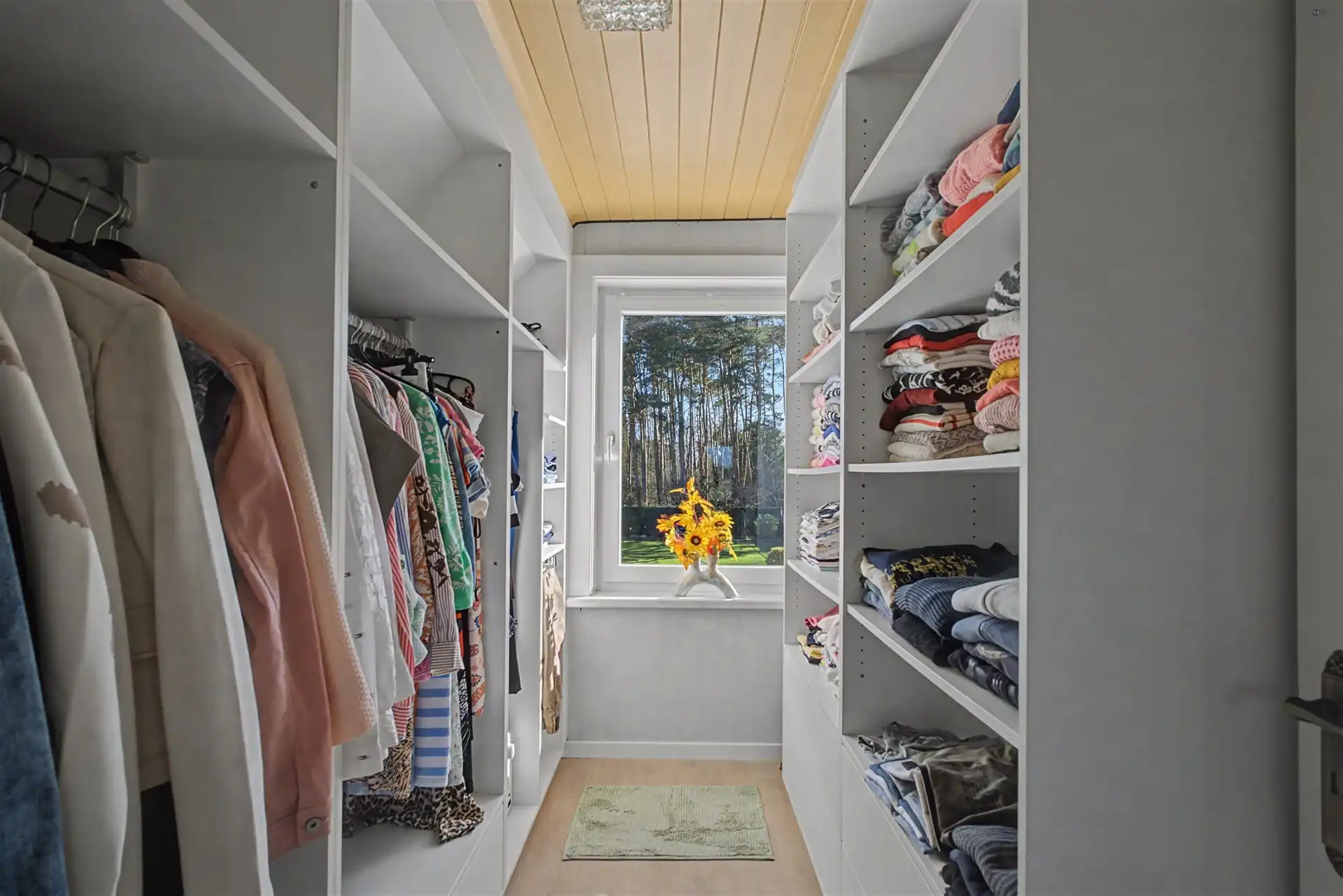 gunstig gelegen woning met 2 grote slaapkamers en dressing foto 17