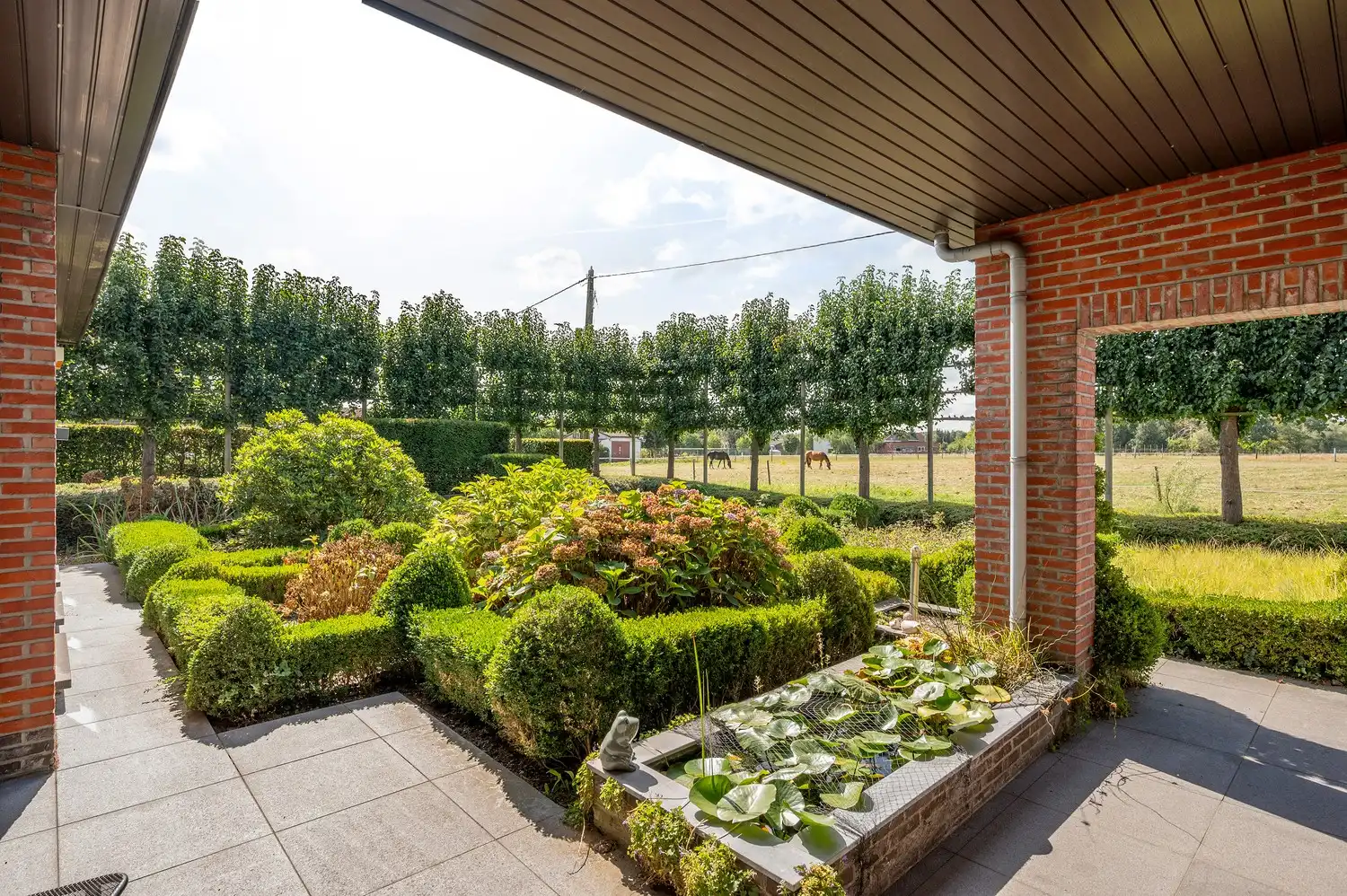 PRACHTIGE INSTAPKLARE WONING OP ZEER GOEDE LOCATIE foto 43