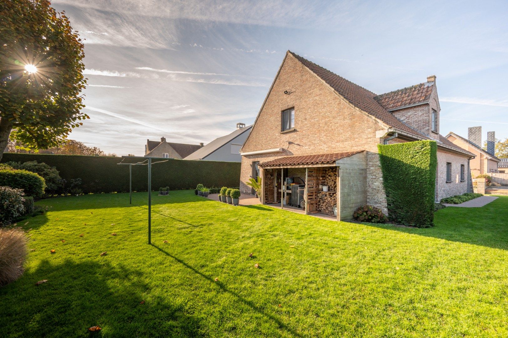 Charmante vrijstaande woning op zeer rustige ligging te Maldegem, Donk. foto 2