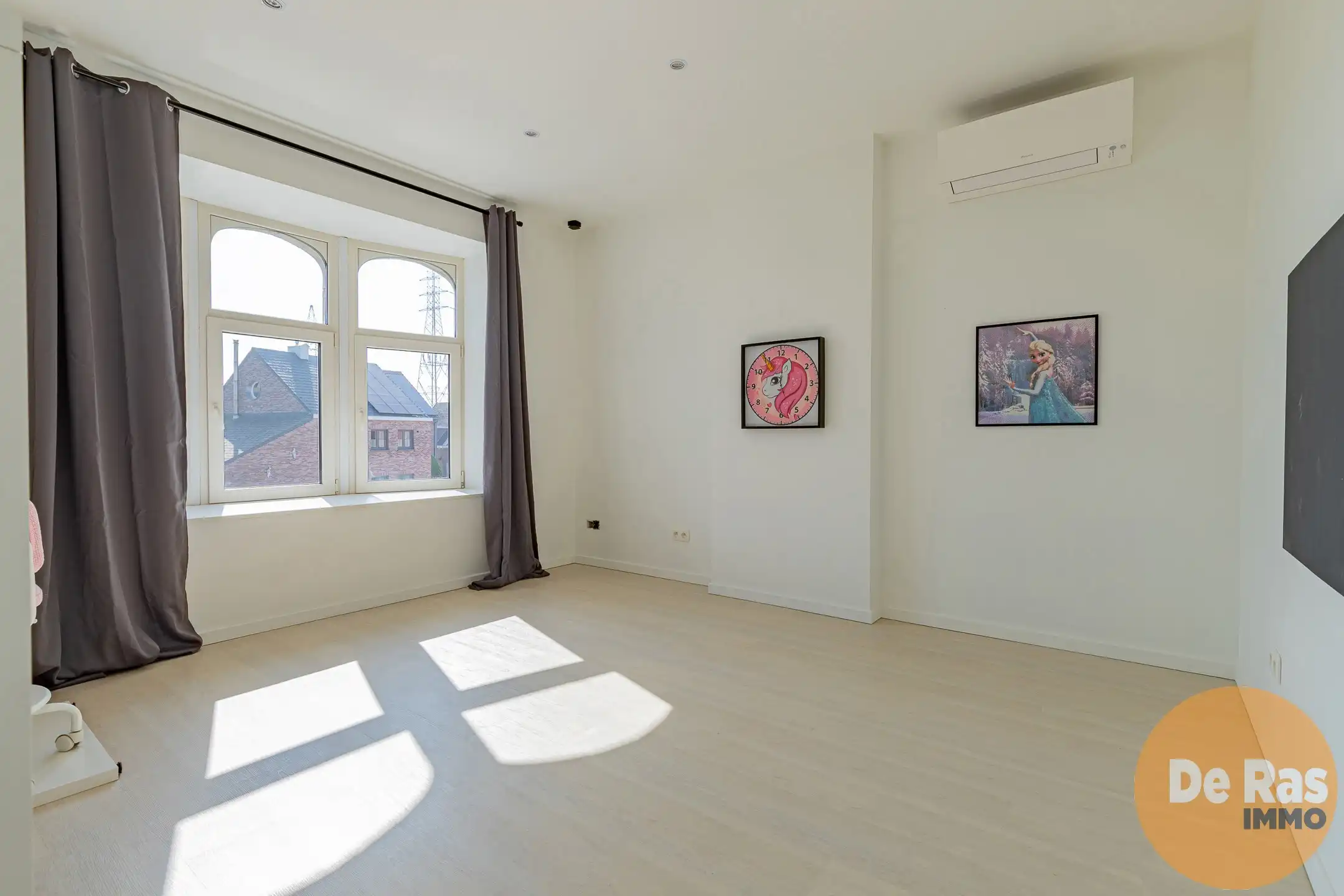 WELLE - Luxegerestaureerde herenwoning met E-peil -20! foto 13