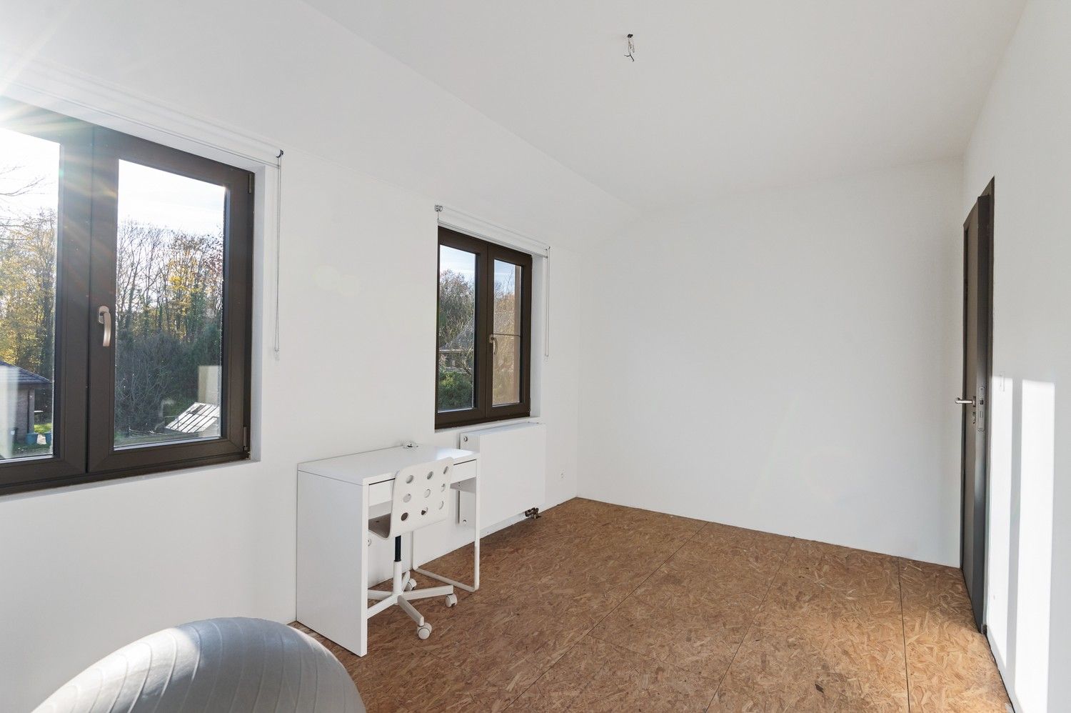 Unieke energiezuinige HOB met 3 SLPKS en grote tuin in een rustige straat in Wijnegem! foto 17