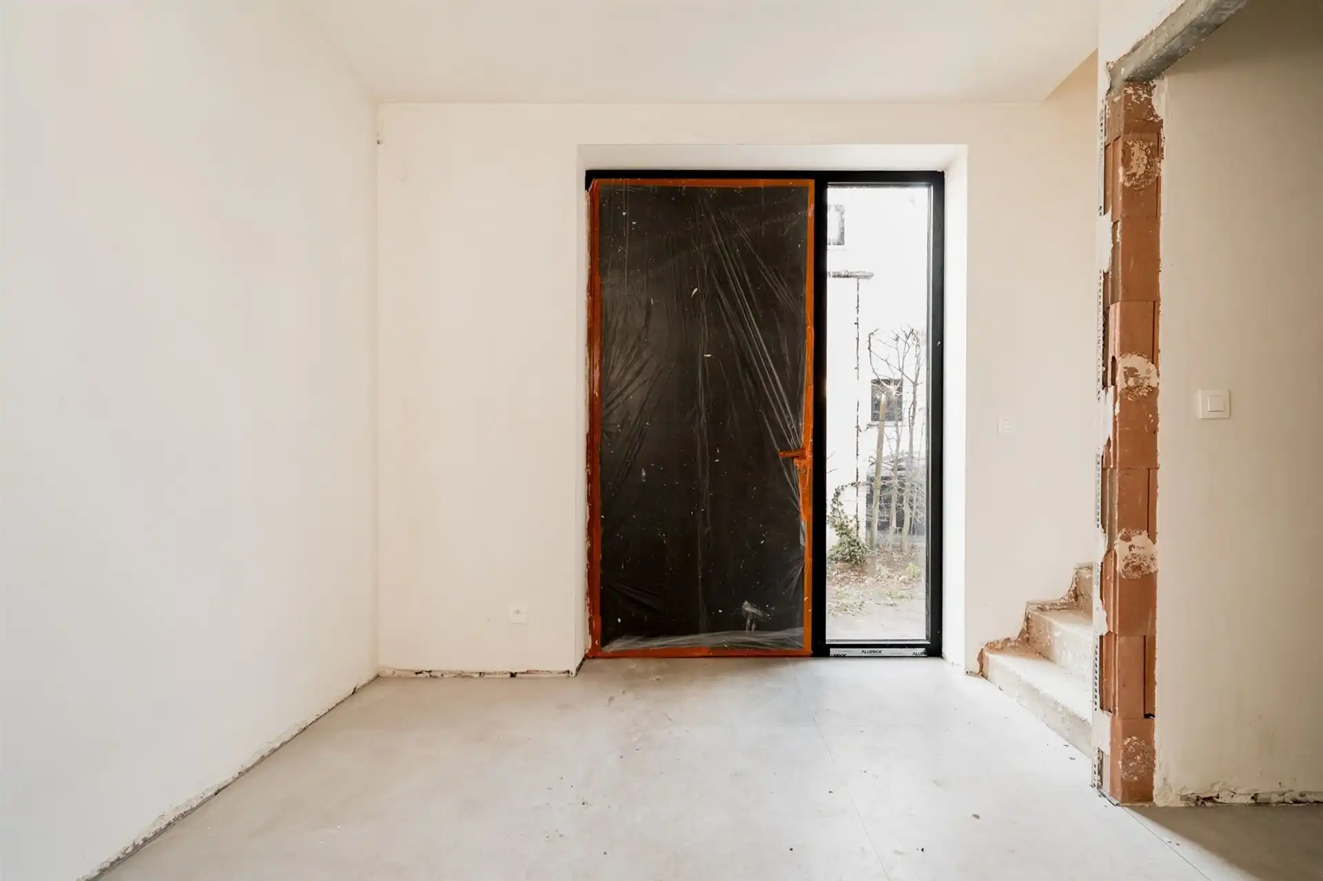 Halfopen nieuwbouwwoning met 4 slpkms en grote zuidgerichte tuin foto 7