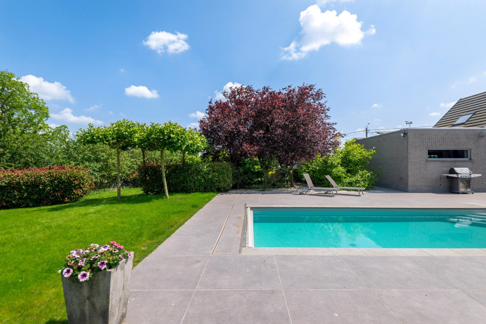 Zeldzaam! Landgoed 4035m² met quasi energie neutrale villa (322m²) te Opwijk foto 24
