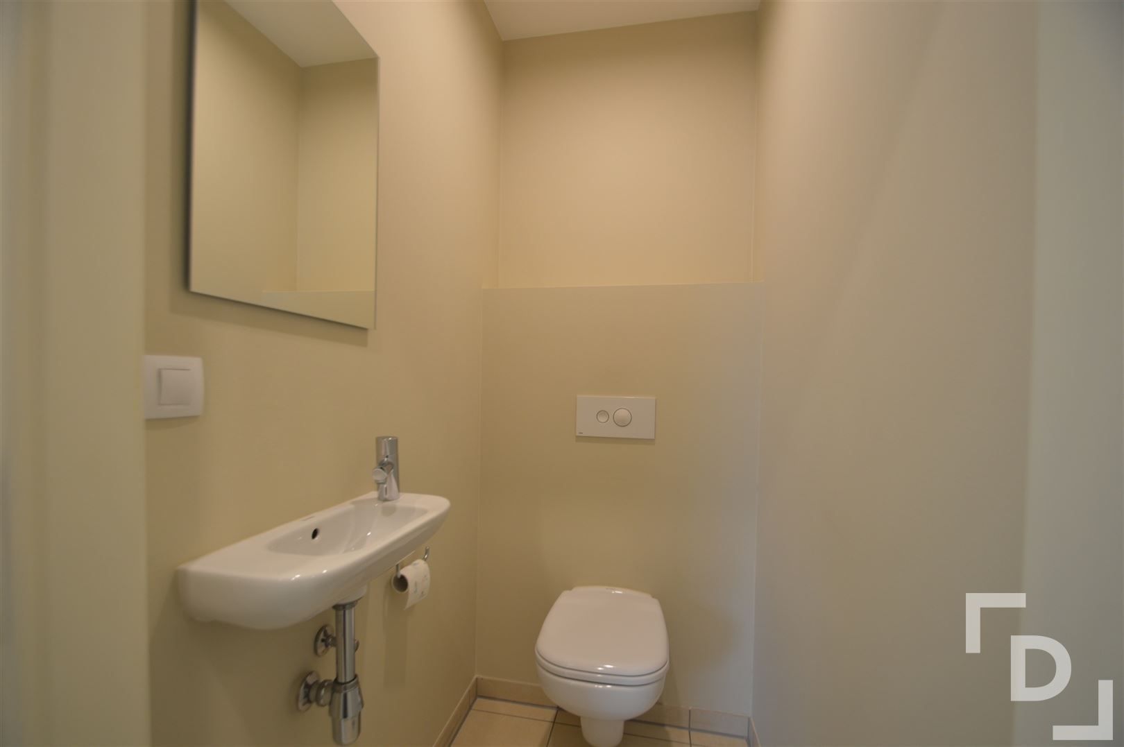 Centraal gelegen appartement met garage te huur. foto 6