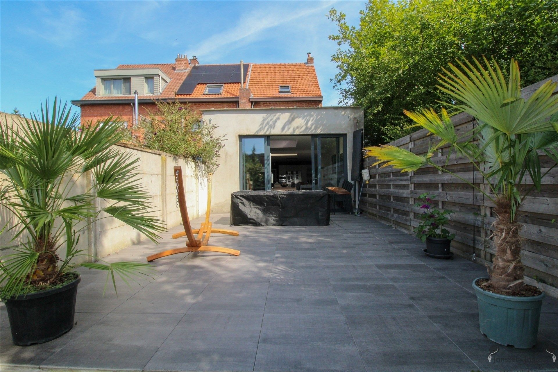 Instapklare woning met 3 slpks, garage en tuin foto 7