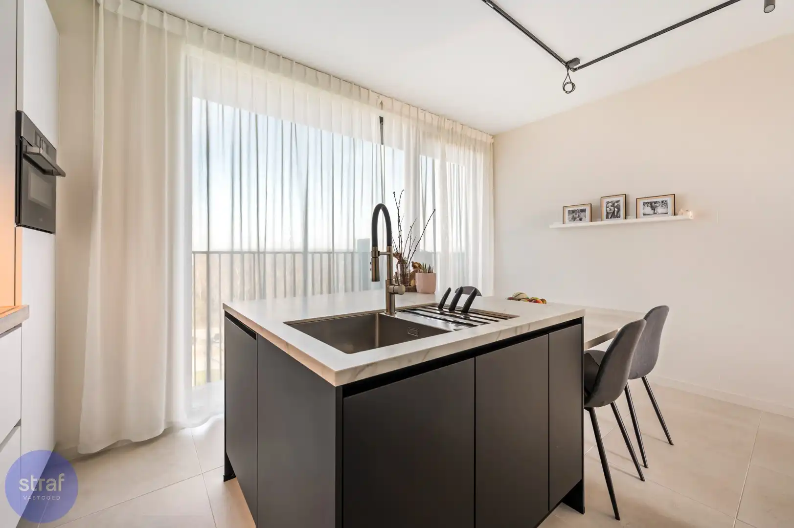 Luxueus, energiezuining appartement met groot zuid terras foto 7