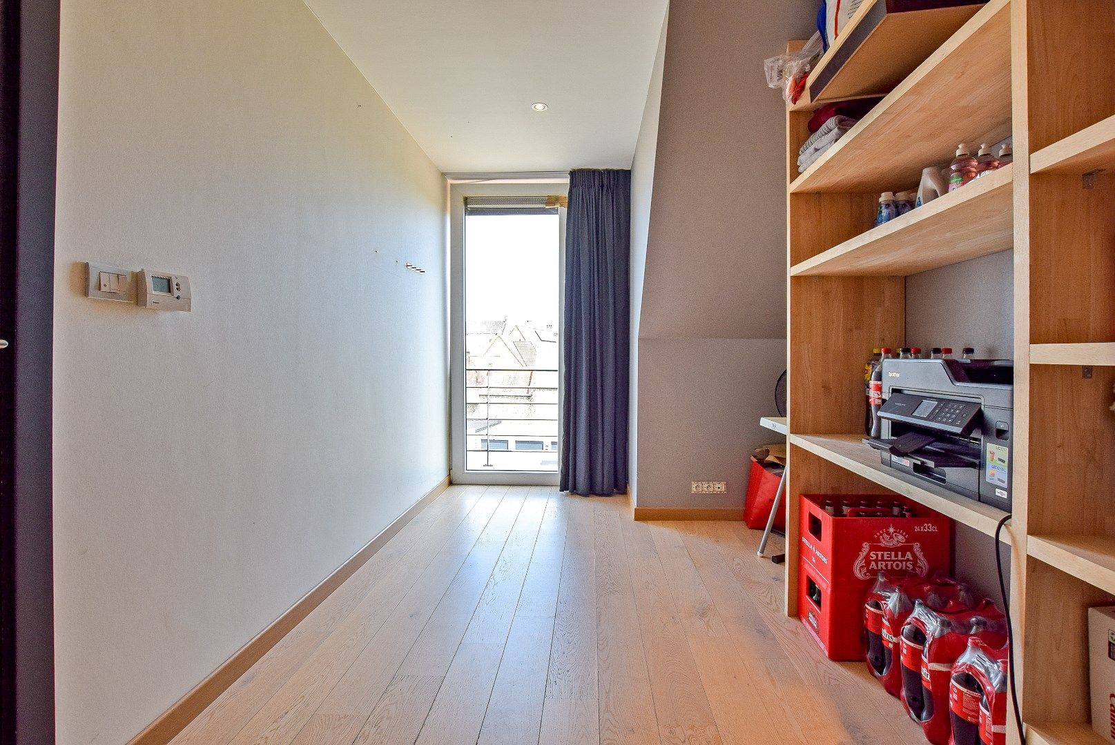Penthouse met 3 slaapkamers op wandelafstand van de markt. foto 16