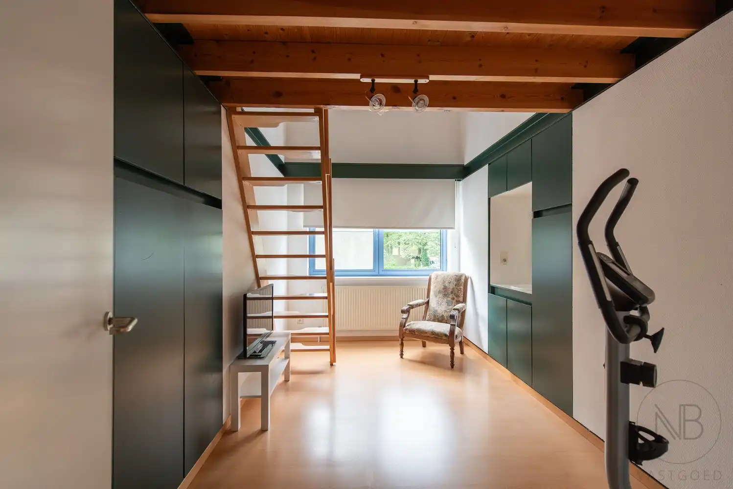 Moderne villa  met zwembad op toplocatie in Genk - instapklaar en future-proof foto 26