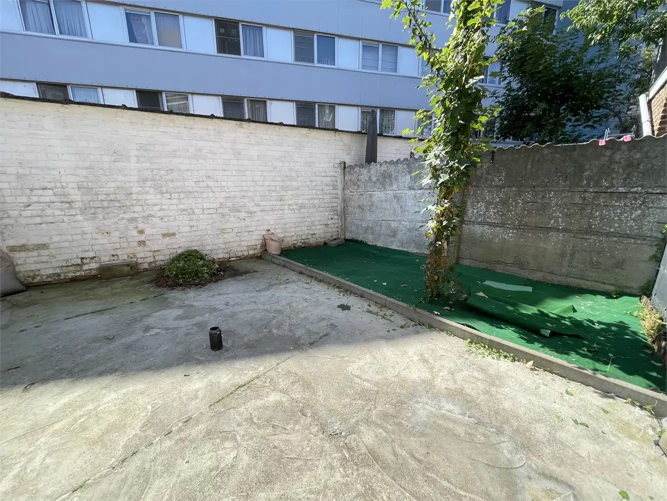 Aangename gezinswoning met 3 slaapkamers en buitenruimte foto 12
