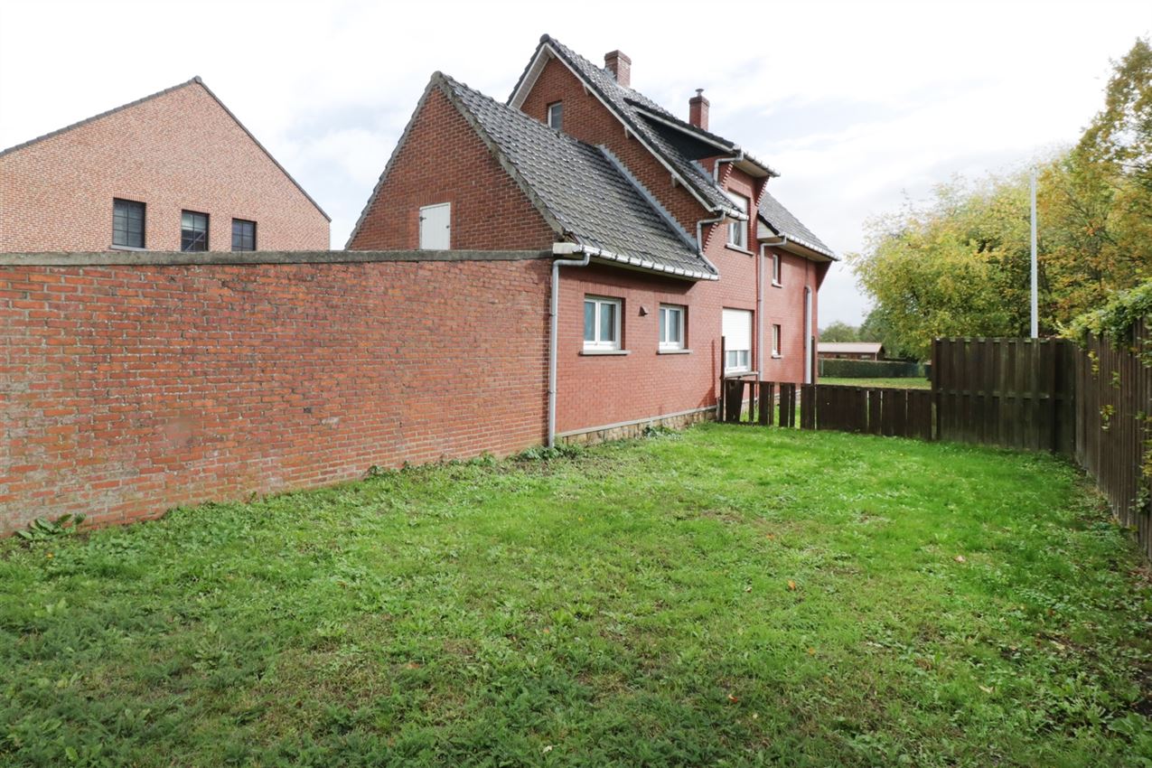 landelijk, met stijl, prachtige tuinzijde foto 2