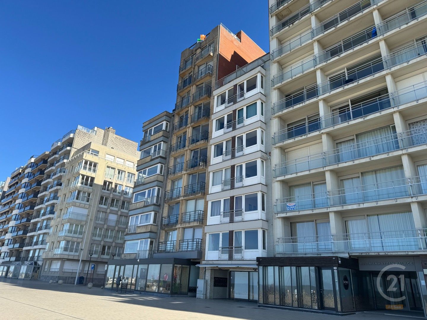 Penthouse appartement met 2 slaapkamers op de zeedijk van Westende foto 23
