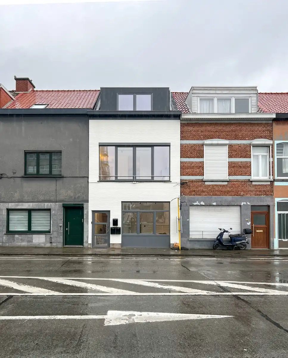 Gerenoveerd appartement (1 slaapkamer) met leuk terras foto 26