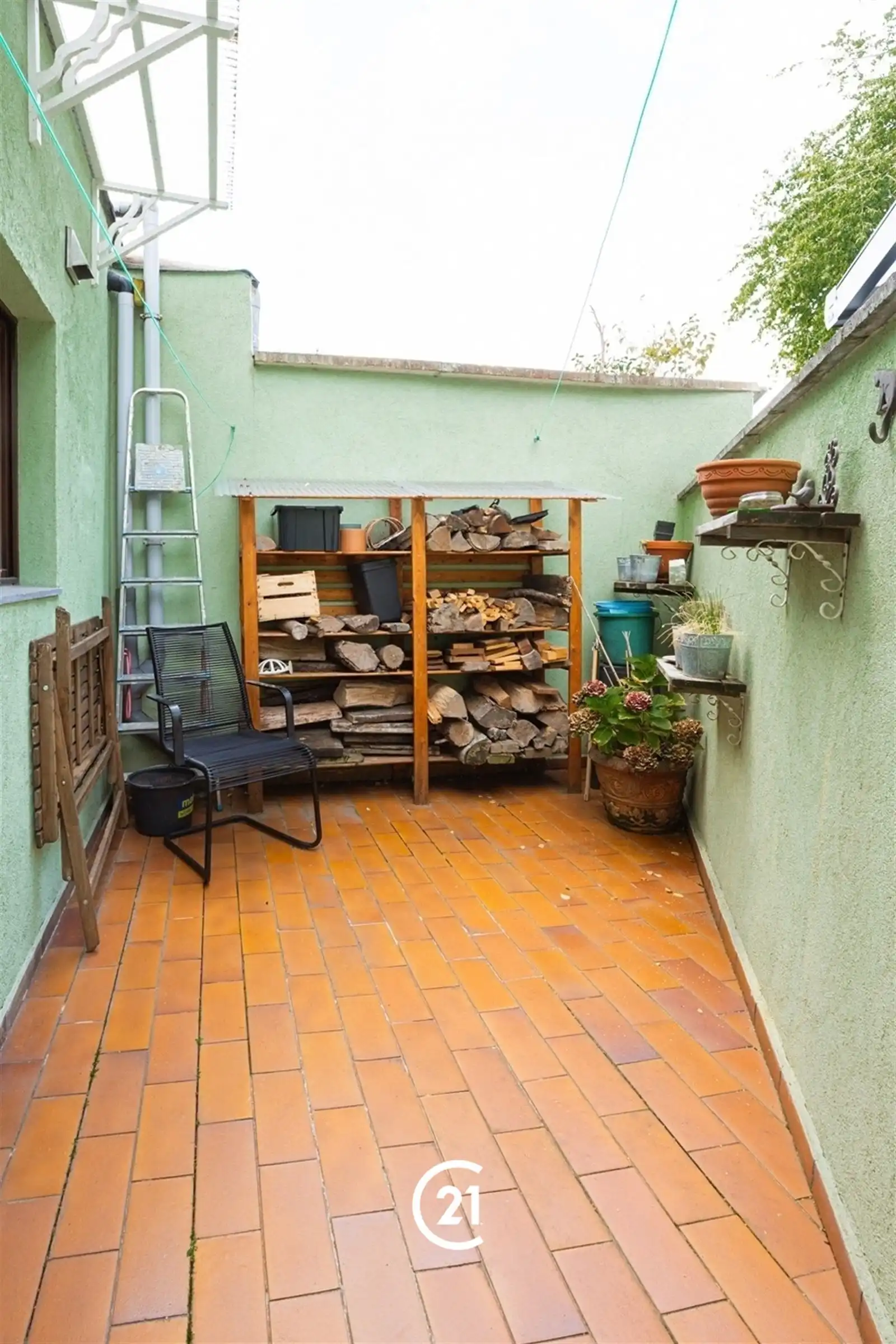 Charmante woning met 4 slaapkamers en ingesloten terras – een echte coup de cœur!

  foto 6