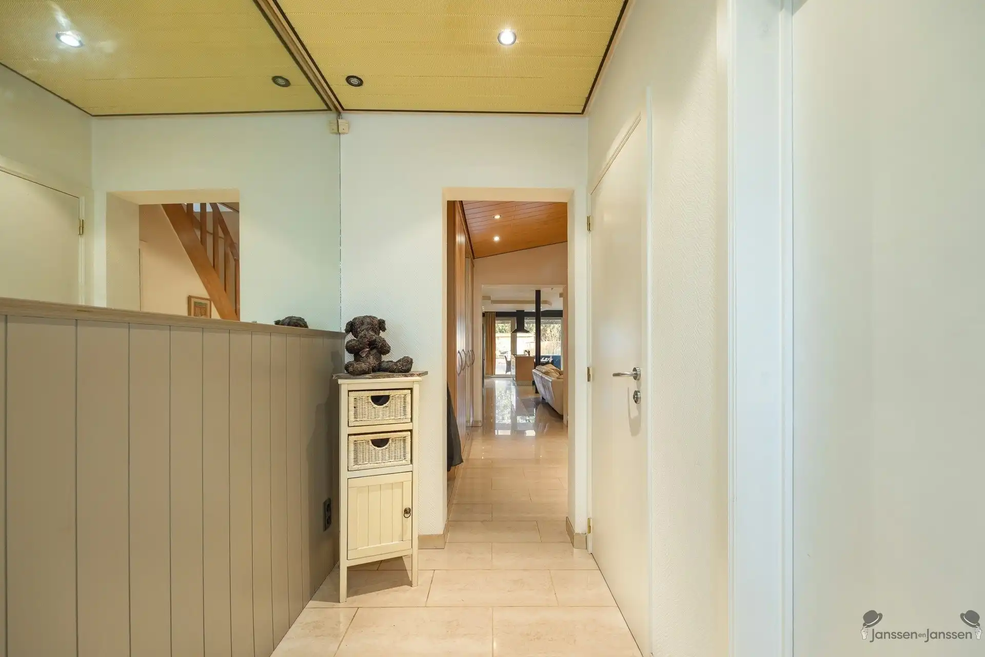 Gezinswoning met 2 (mog. 4) slaapkamers, garage en ruime tuin in Maria ter Heide foto 8