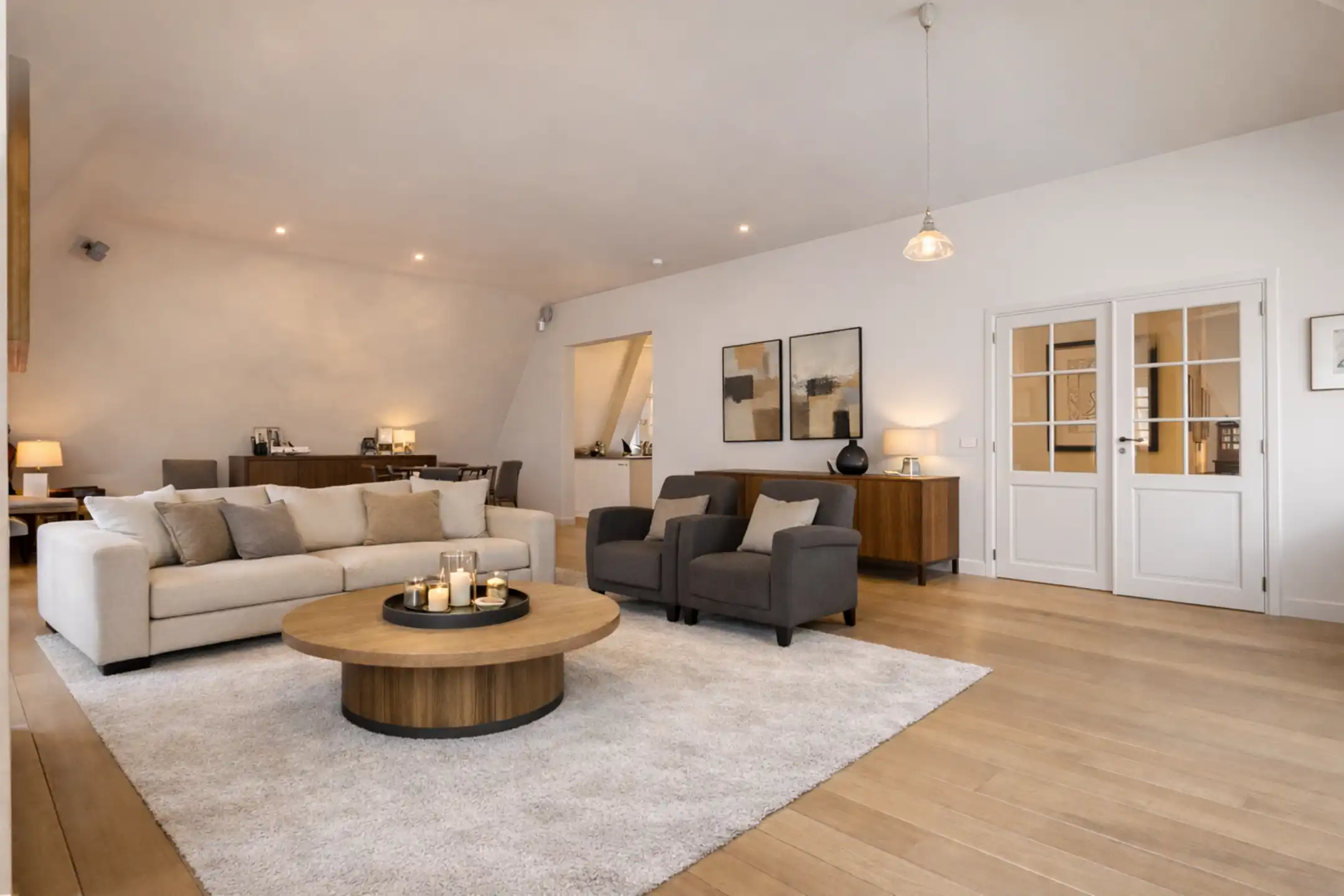 Penthouse op centrale locatie en terras met veel privacy foto 4