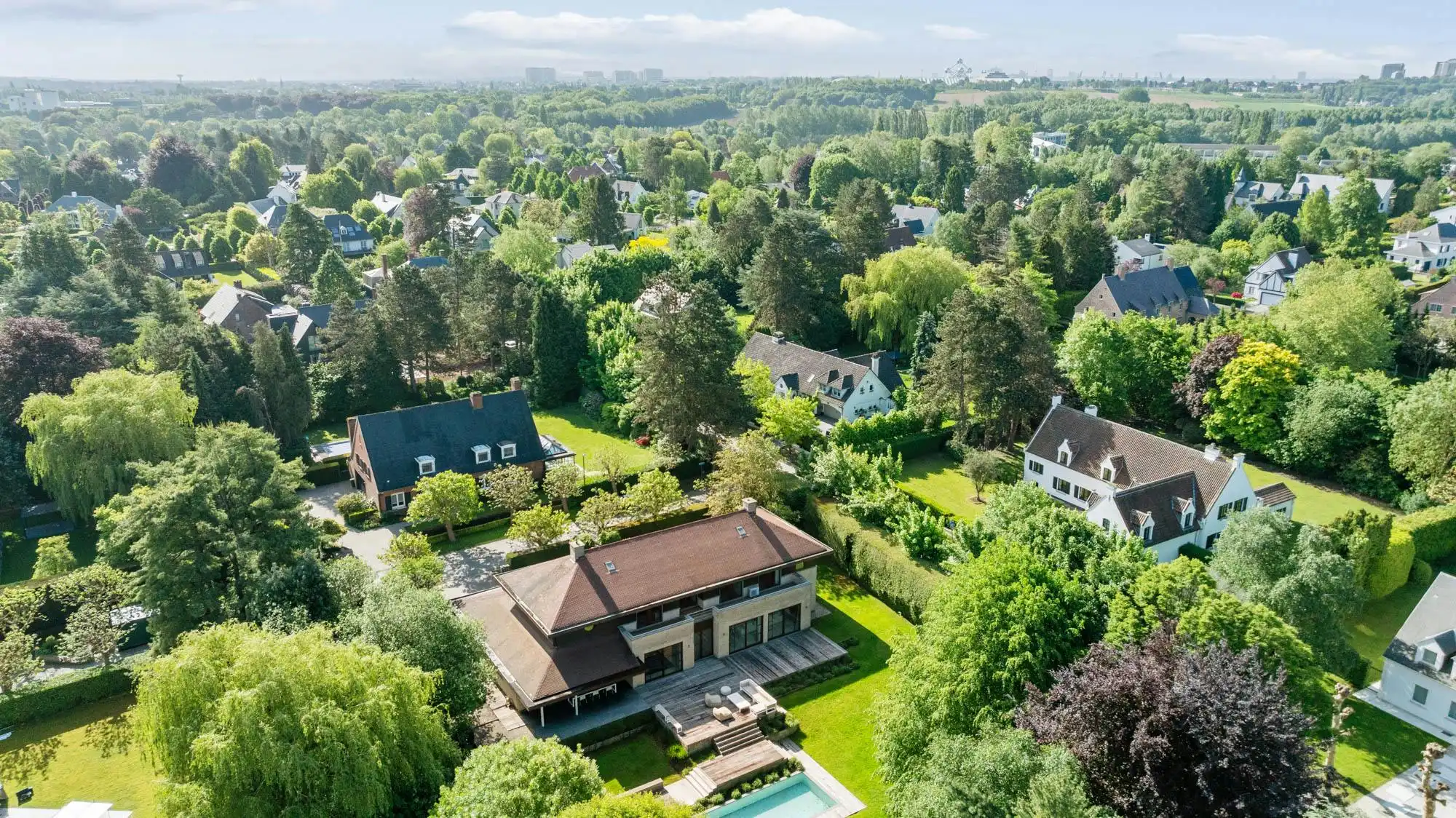 Luxe design villa met zwembad in het prestigieuze Bouchout foto 30