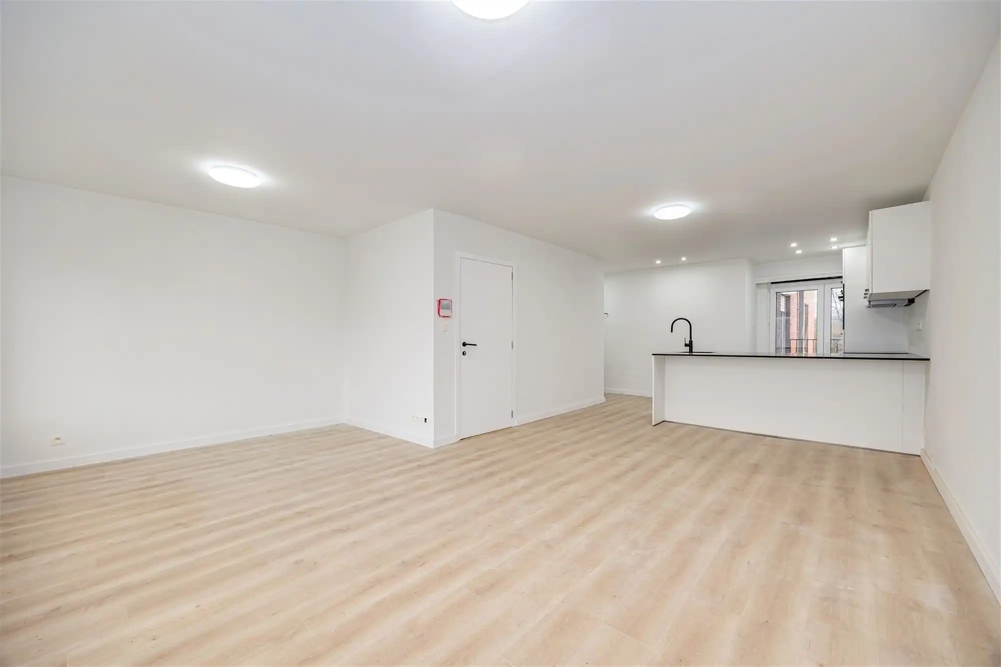 Vergund gerenoveerd appartementsgebouw  foto 28