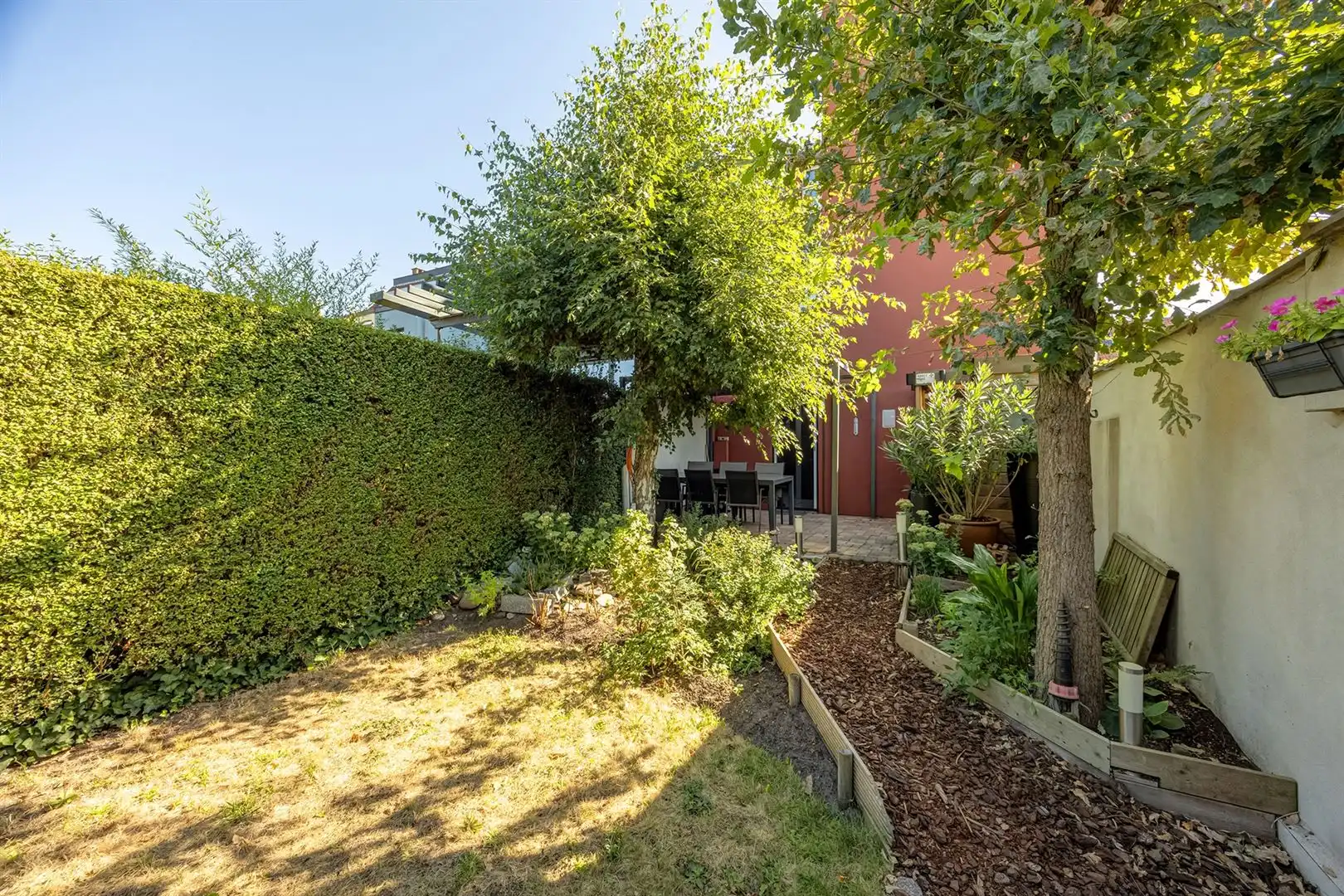 Ruime burgerwoning in Ekerse dorpskern foto 3