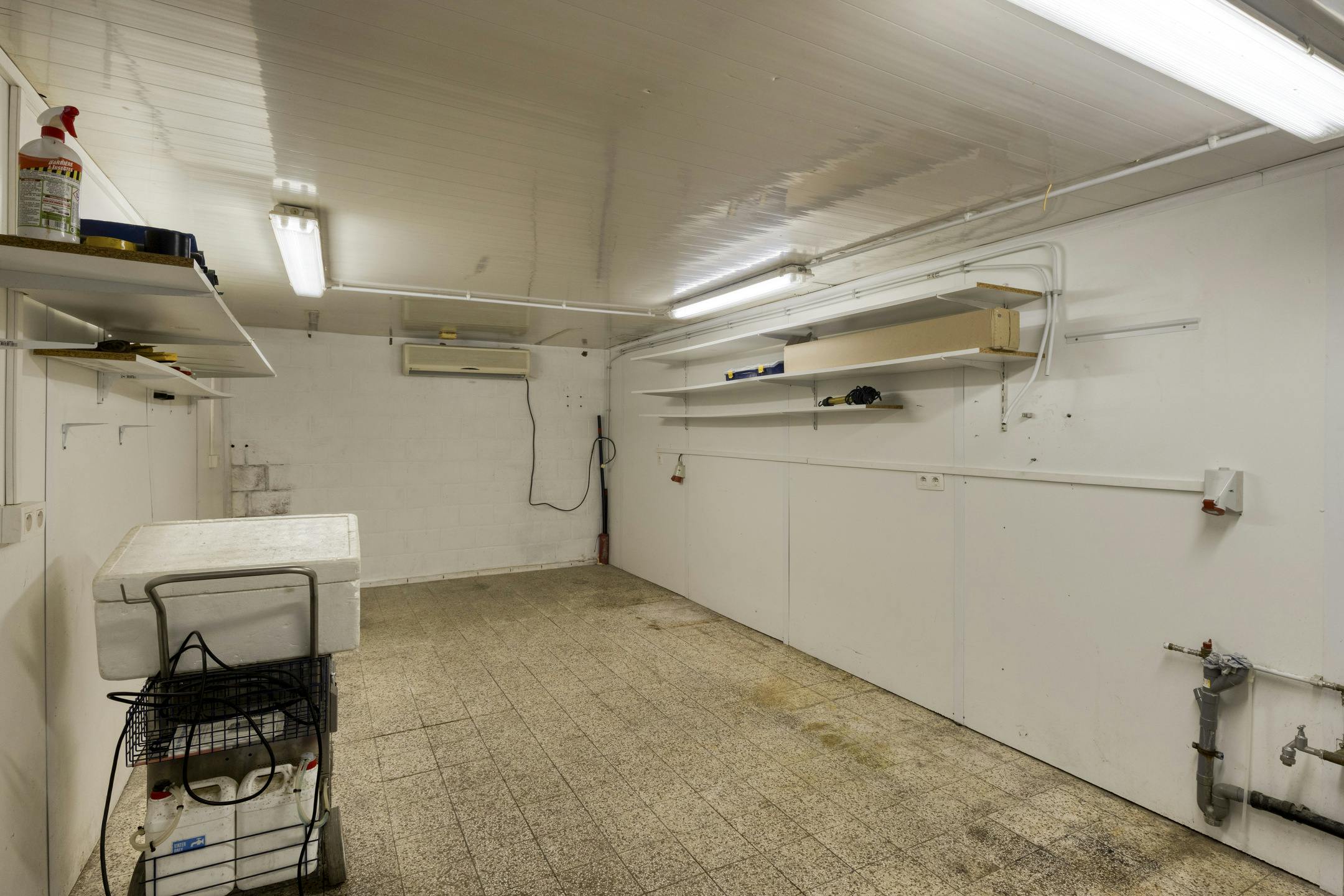Multifunctioneel huis met 3 kamers te koop in Desselgem foto 8