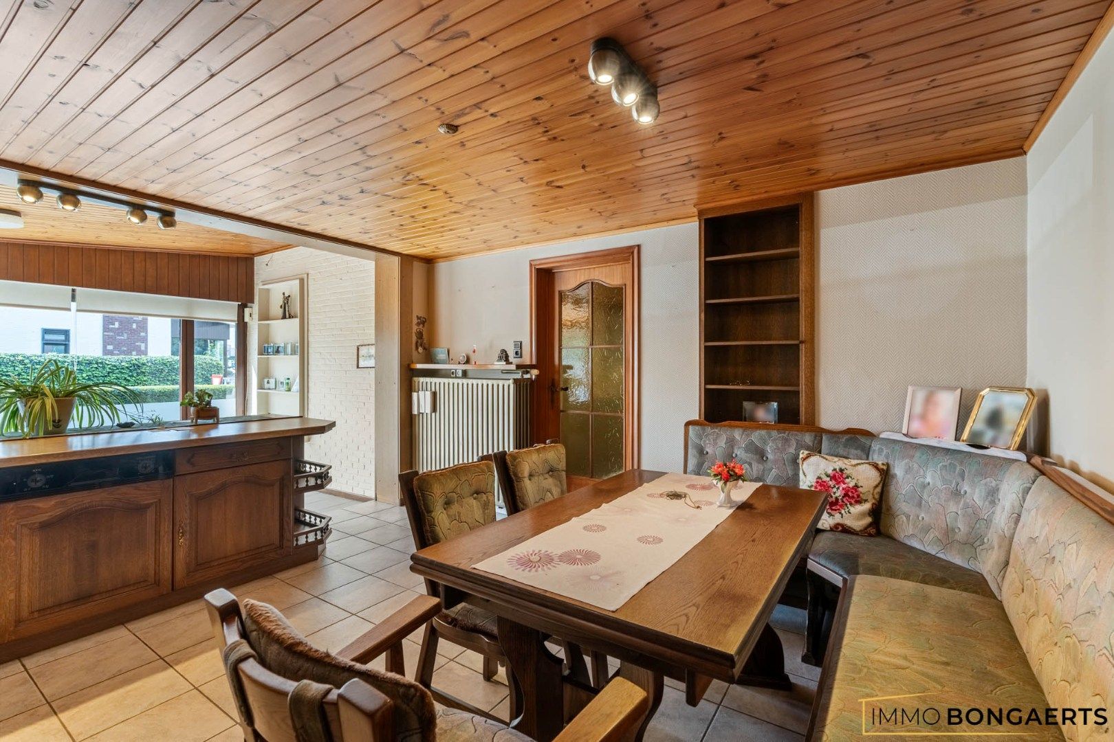Ruime hoekwoning met drie slaapkamers foto 10