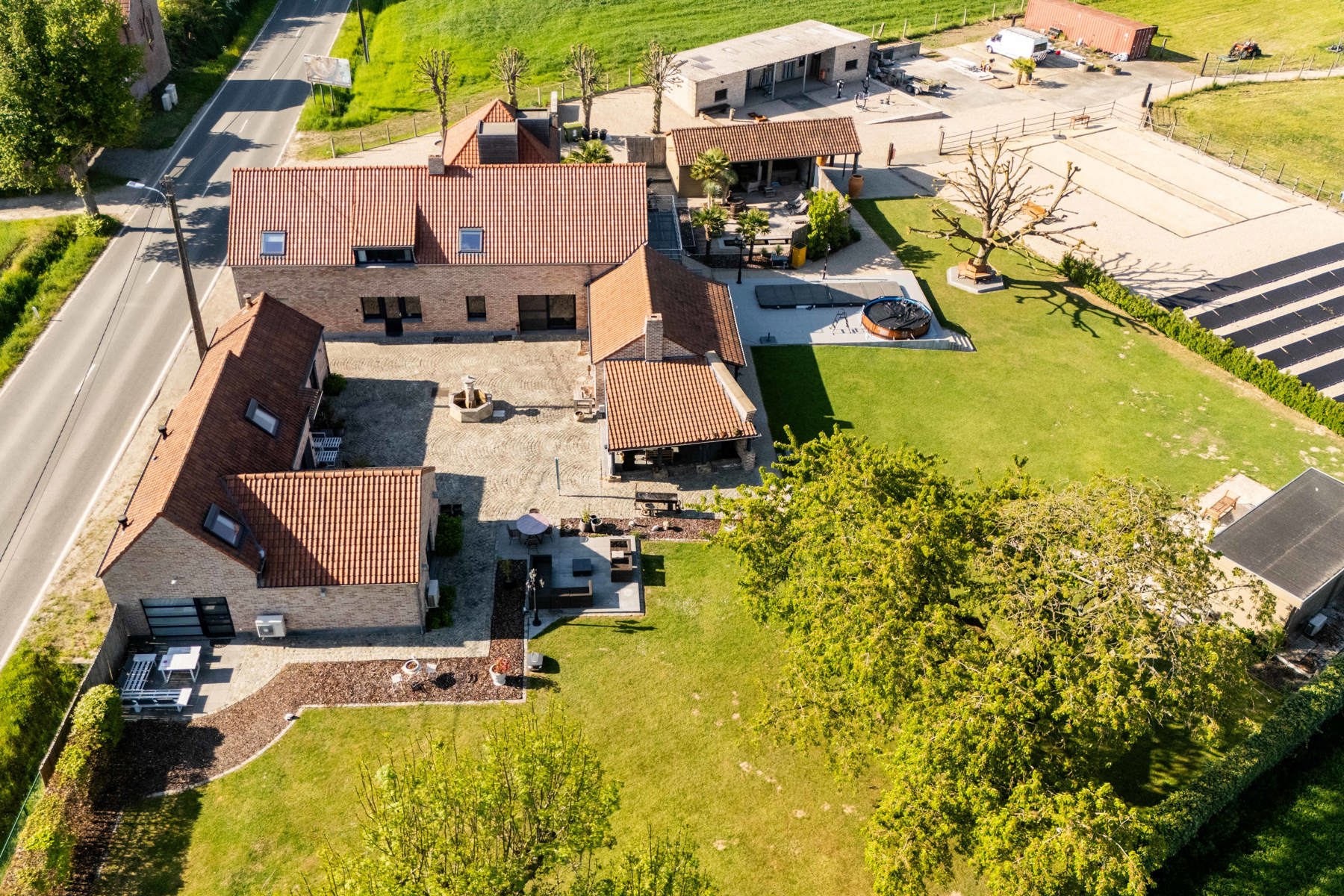 Exclusieve vastgoedparel met 3 vakantiewoningen en wellness foto 29