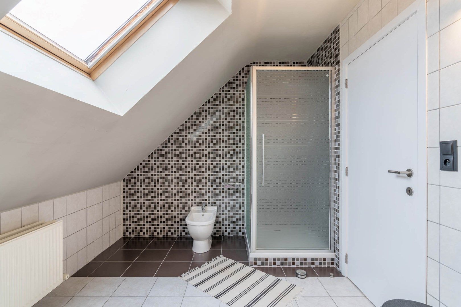 IN OPTIE - Ruim en aantrekkelijk duplexappartement met prachtig dakterras, garage en berging foto 32