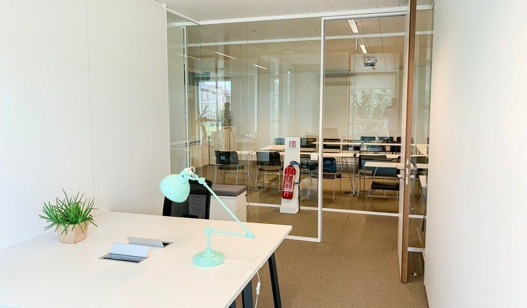 Gemeubelde kantoorruimte in MC-SQUARE Gent foto 19