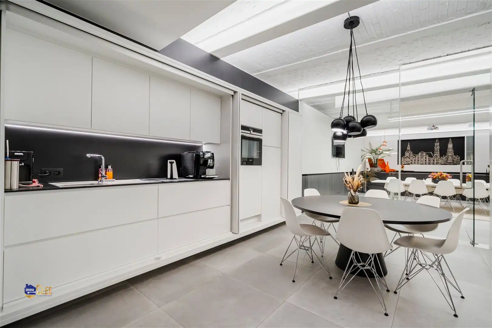 Commercieel handelspand met veel mogelijkheden in Sint-Truiden foto 8