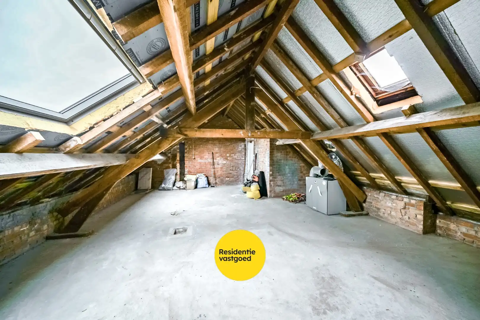 Recent gerenoveerde hoekwoning met garage, koer én dakterras in Stene foto 17