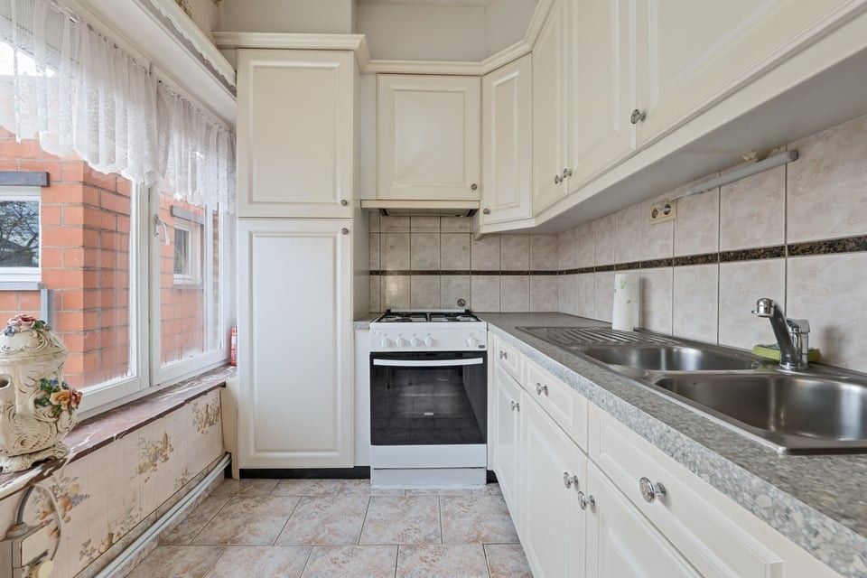 CHARMANTE OPEN BEBOUWING MET GARAGE IN OPLINTER foto 16